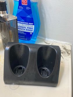 Ceramic black elecetric toothbrush holder