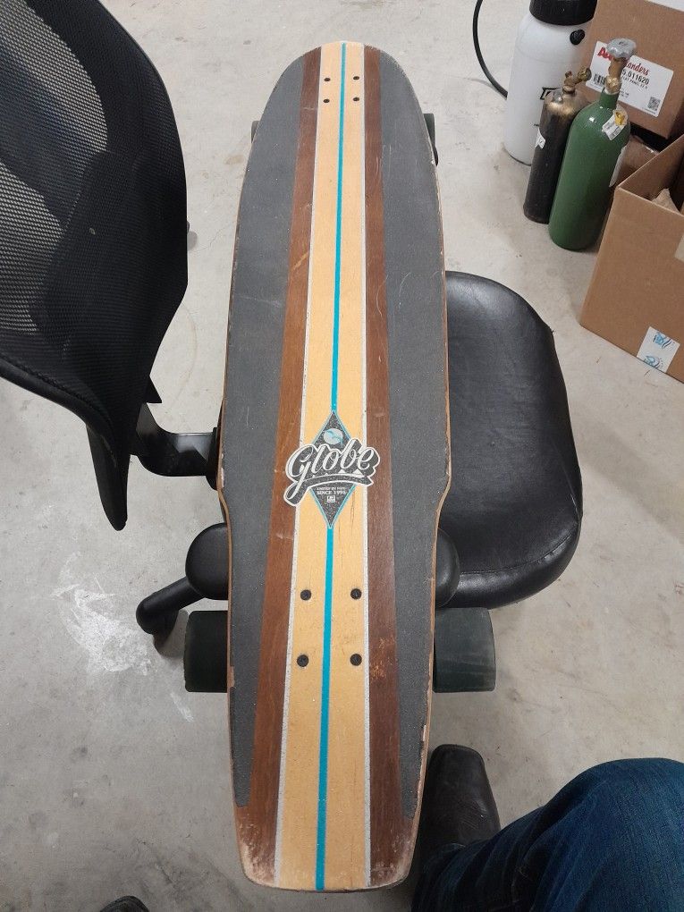 Globe Longboard