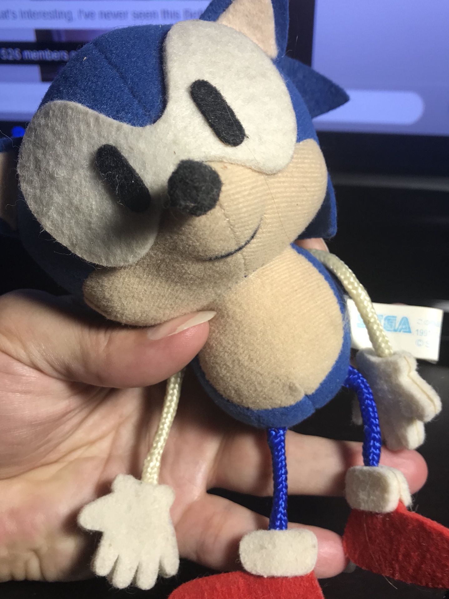 $150..FIRM extremely Rare stringy sonic one of the FIRST Sonic plushies ever made it was around for 2 years in UFO catchers in Japan it is one