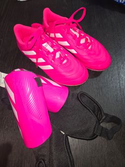 Girls Addidas Cleats & Shin Guards
