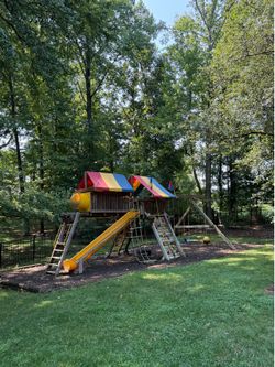 Rainbow swing set