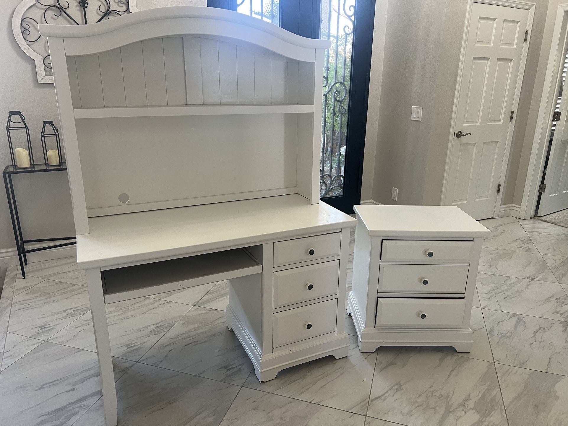 Desk w/shelfing Unit & Night Stand