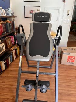INNOVA Inversion table