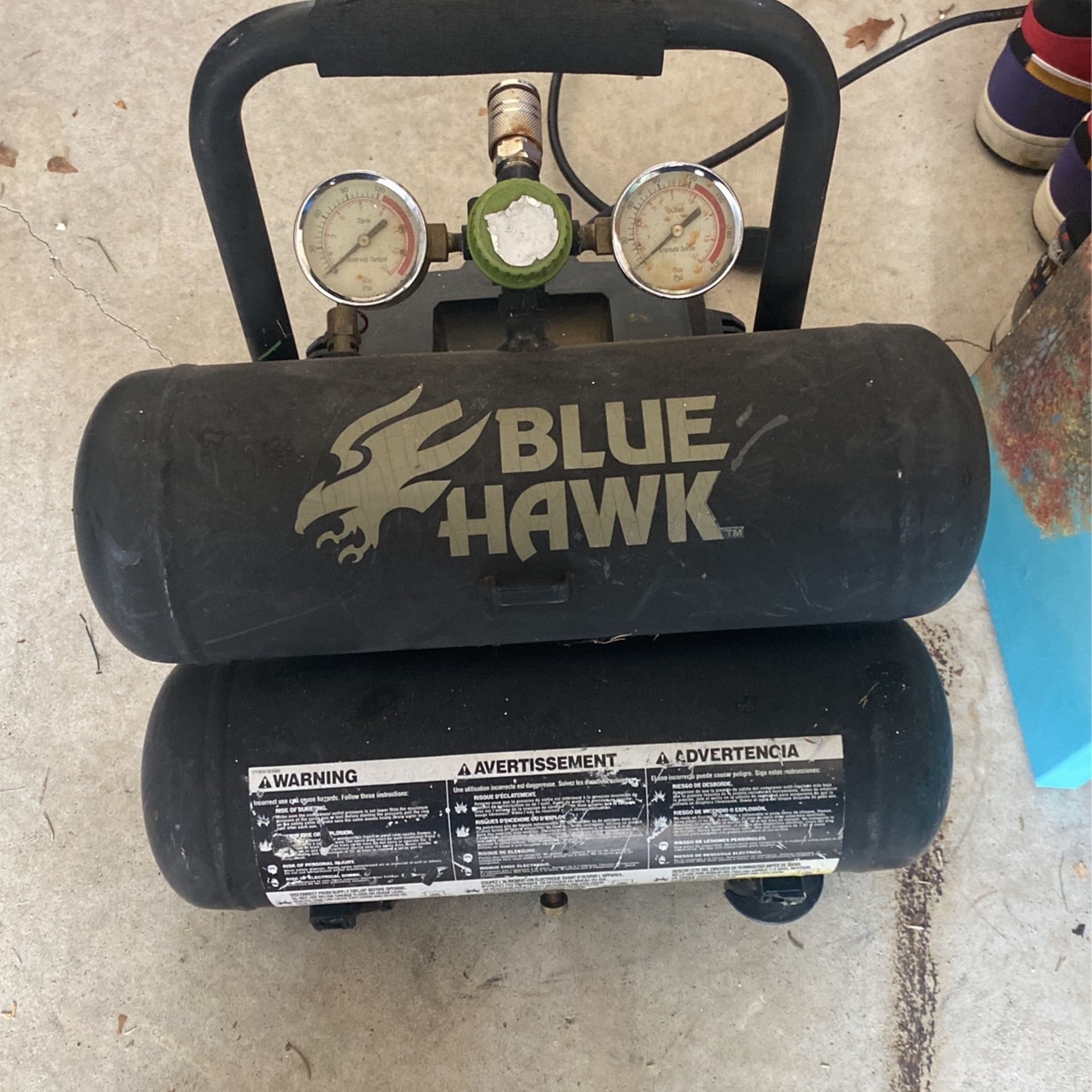 Blue Hawk 2-Gallon Single Stage Portable Electric Twin Stack Air Compressor