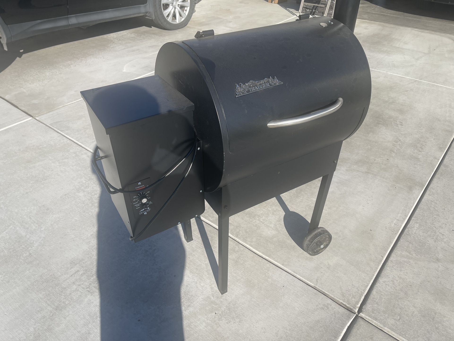 Traeger Grill - Model BBQ07C