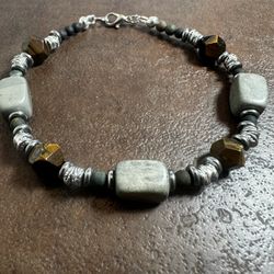 Elegant Gray Jasper and Diamond Shaped Tiger’s Eye Beaded Bracelet