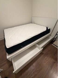 Dreamcloud Classic Memory Foam Mattress
