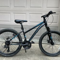 Schwinn Sidewinder Mountain Bike; 24-Inch wheels, 21-speeds, Black / Blue