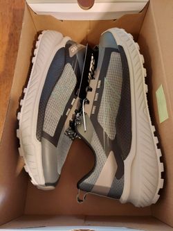 Hiking Hi-tec Men's Shoes Castle Rock/Black/Microchip 9.5