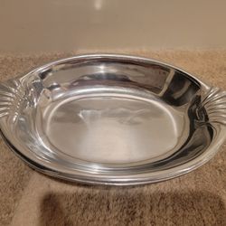Vintage Wilton Pewter Armetale Scallop Handle Oval Tray