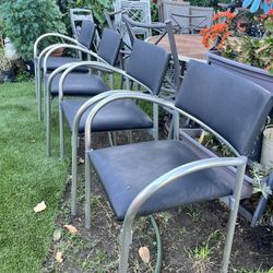 4 Sillas, Con Base De Aluminio 