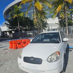 2010 Hyundai Accent