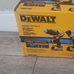 DEWALT 20v  COMBO KIT BRUSHLESS