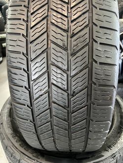 Set of 4 tire used 275/50/22 continental