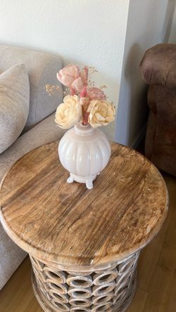 Vintage dry flower vase