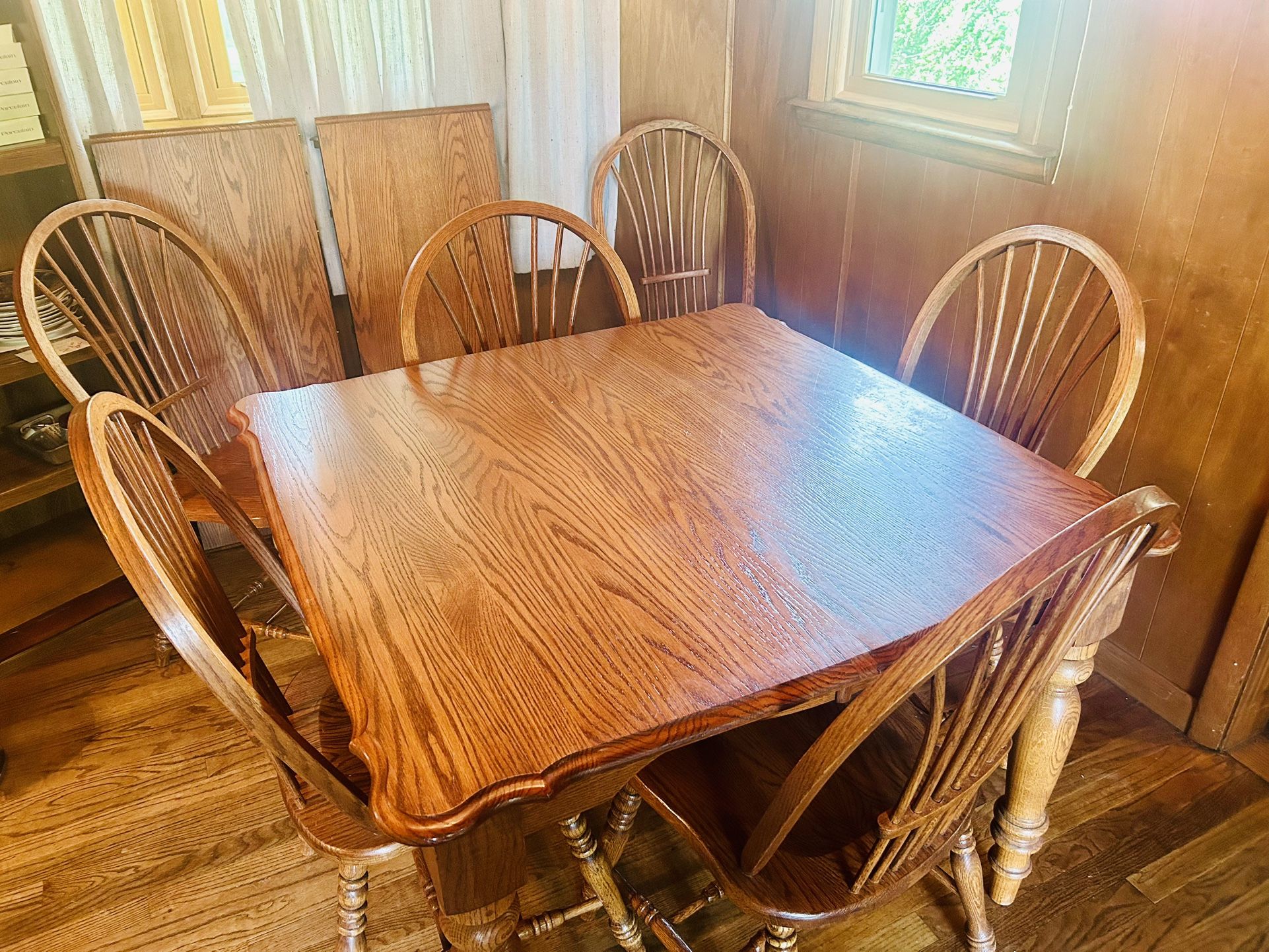 Saddleback Chairs and Table Set Wood Table And Chairs