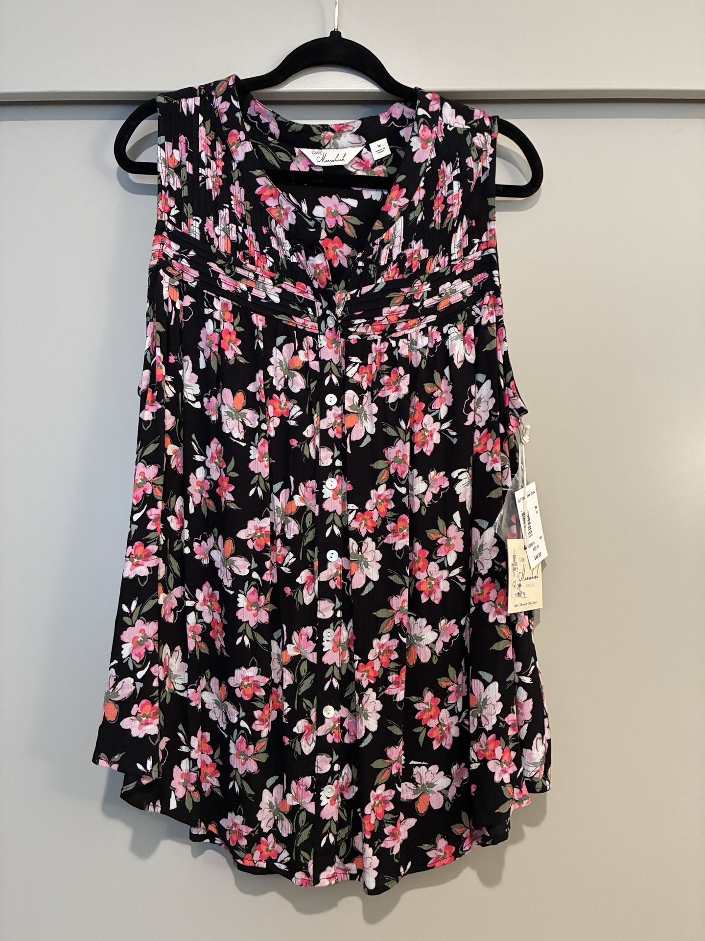 New Women's Floral Tank Top- Size 1x 