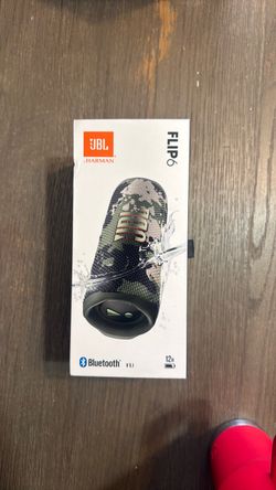 JBL Flip 6 Bluetooth Speaker Camo (NEW / Unopened Box)