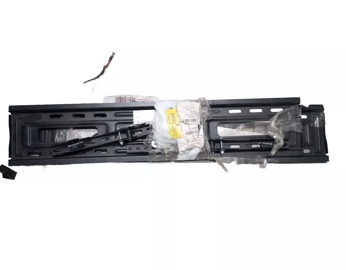New, onn. Tilting TV Wall Mount Kit for 24" to 84" TVs w/HDMI Cable. ONA16TM013E