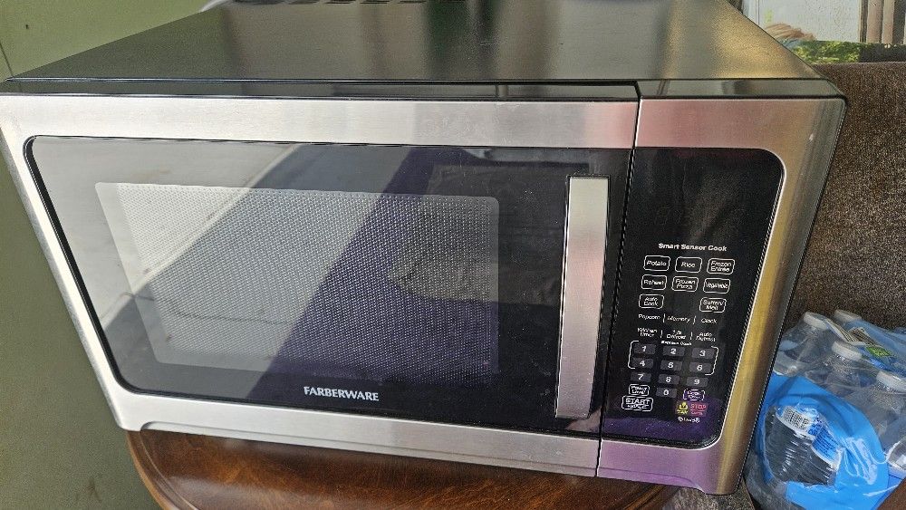 Faberwave Microwave 1100 Watts
