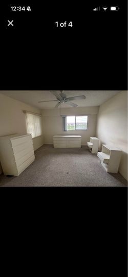 Bedroom furniture set….please read listing!!