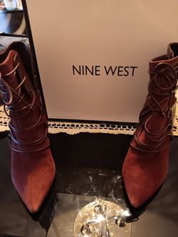 Nine West Burgundy Suede & Leather Boots, Sz 7