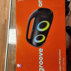 Onn Portable FM Boombox Bluetooth with Multicolour LED Lighting IPX7 - LN