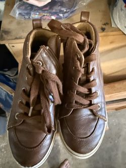 Shoes High Tops Preowned Kid Size 13