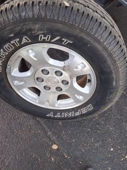 Originals 17 rims n tire Chevy  n 22 rims universal