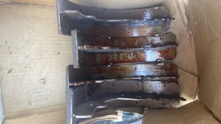 Kia sportage brake shoes
