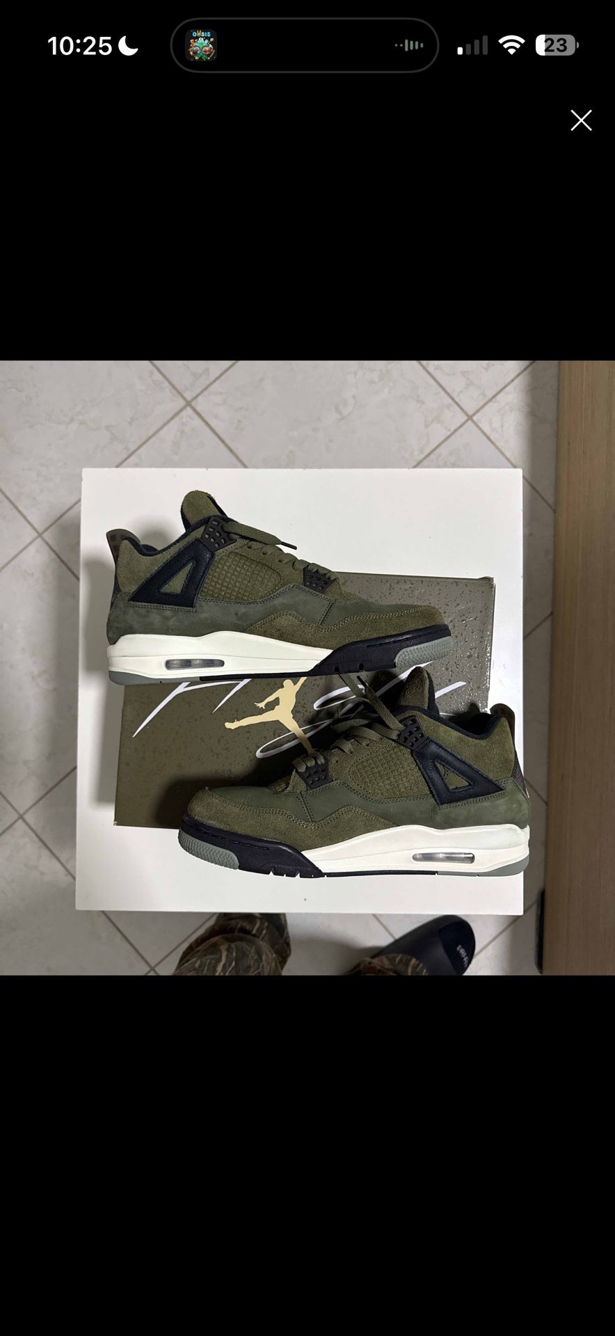 Air Jordan 4 Olives