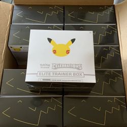 Pokémon Cards Celebrations Elite Trainer Box ETB