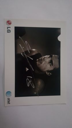 Signed lakers sasha vujacic card