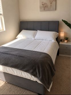 Queen Size Modern Gray Upholstered Bed