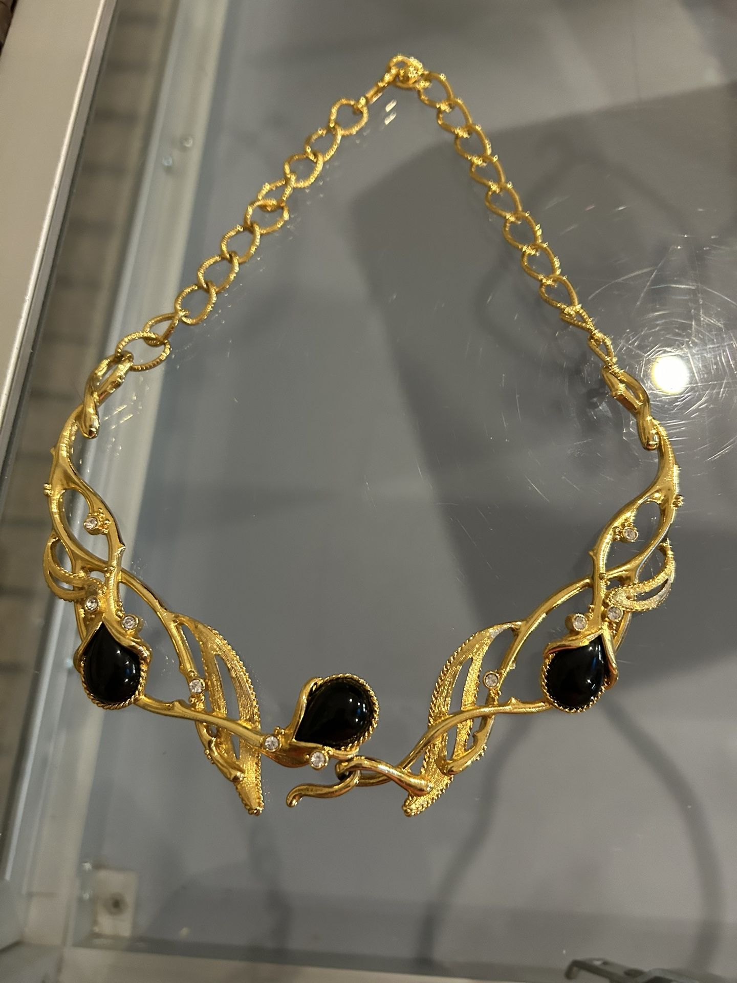 Elegant Antique Necklace