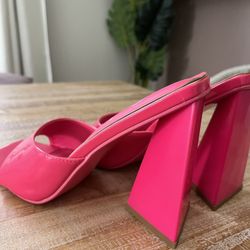 Hot pink Mules | Women’s Shoes | Heels 