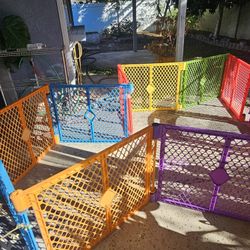 Baby Gate. 
