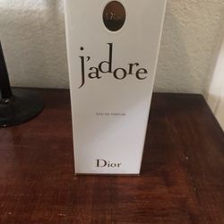 J’adore Eau De Parfum 3.4oz