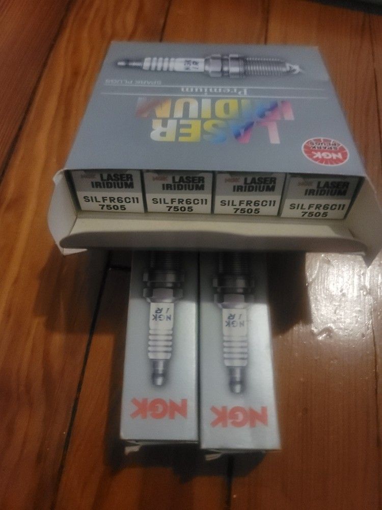 NGK Laser Iridium 7505 Spark Plugs