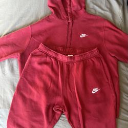 Nike Set Size L