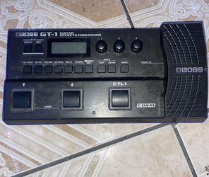 Boss Gt1 Guitar Effects Processor 