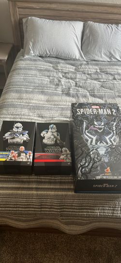 Hot toys