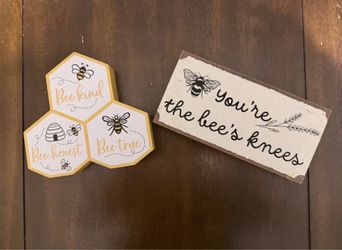 Bee-Themed Decorative Signs