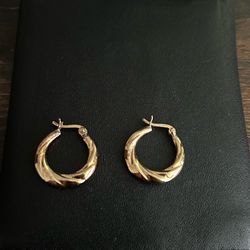 Stamped gold twisted hoop earrings