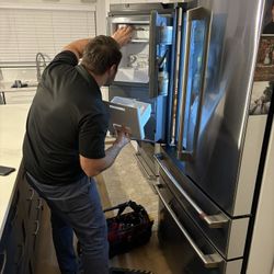 Refrigerator / Fridge/Repair
