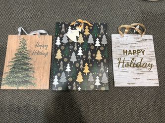 Christmas Gift Wrapping Bundle – 17 Boxes, Bags & Ribbons