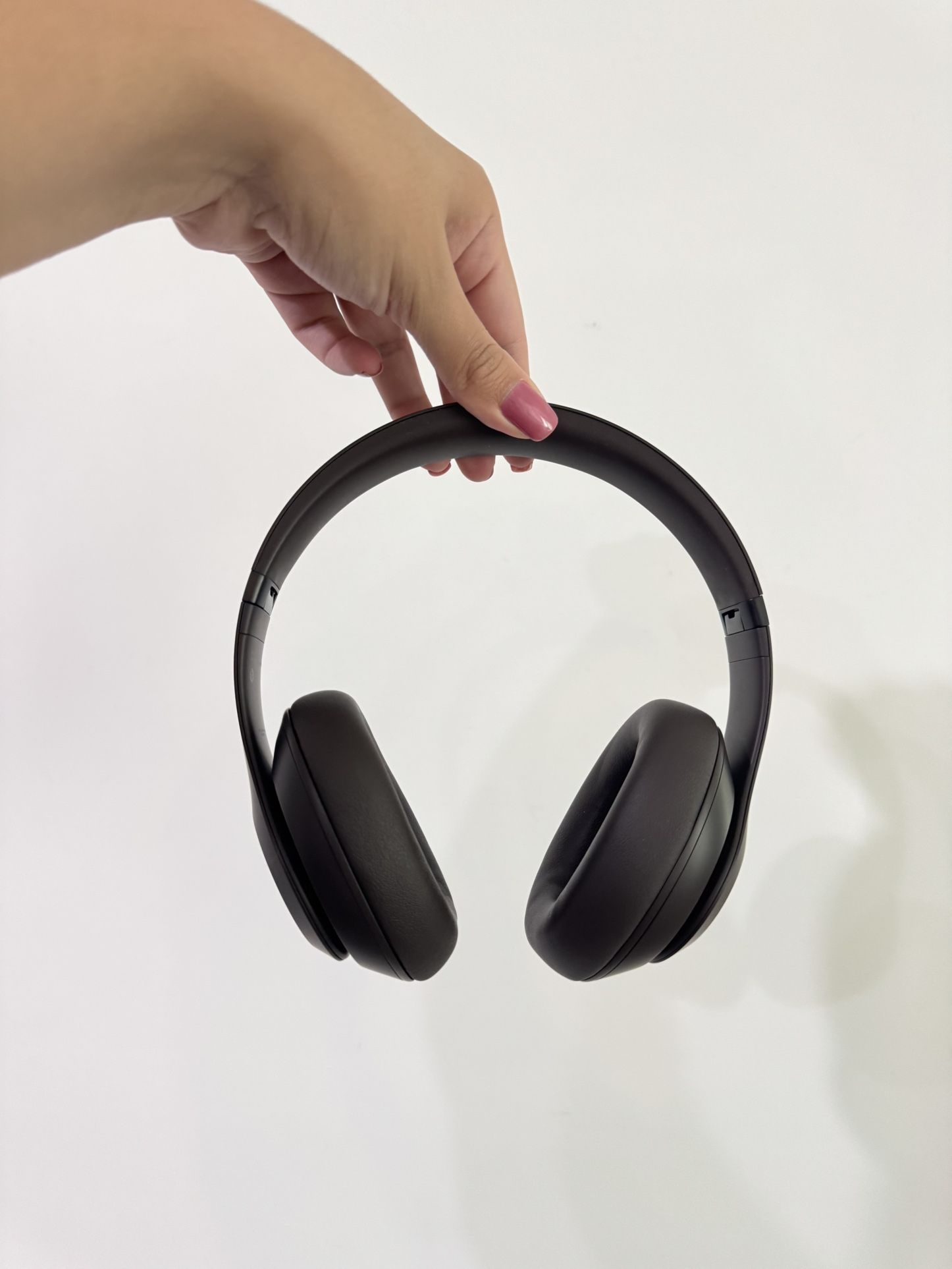 Beats Studio Pro