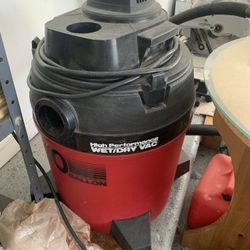 10 Gallon Shop Vacuum 