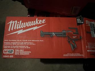 Milwaukee M12 12V Lithium-Ion Cordless 10 oz. Adhesive and Caulk Gun (Tool-Only)