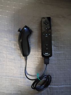 Wii motion plus remote and nunchuck controller tested and fully working - black Nintendo Wii remote